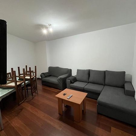 Amplio Apartamento En El Centro De Эль-Грове Экстерьер фото