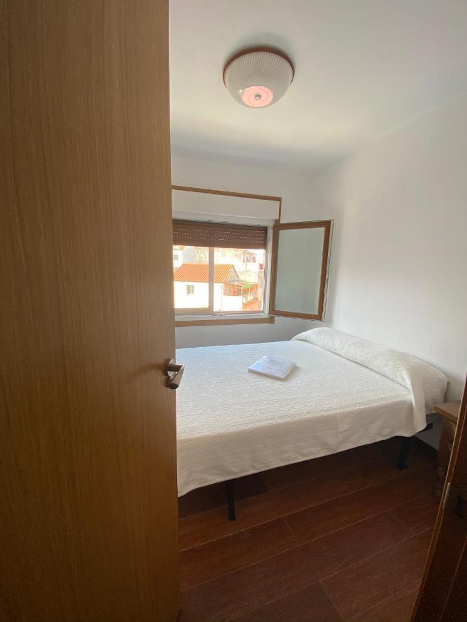 Amplio Apartamento En El Centro De Эль-Грове Экстерьер фото