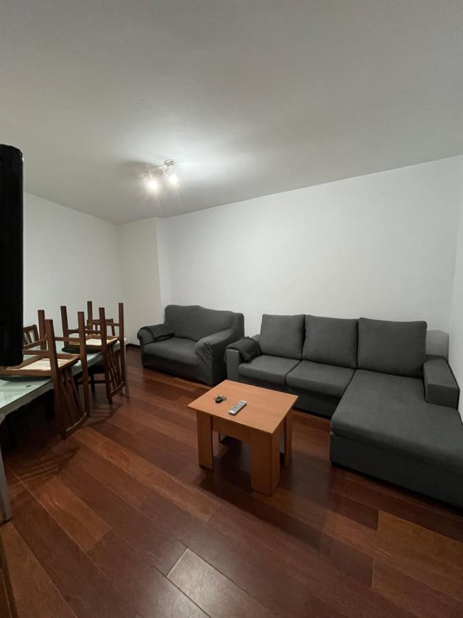 Amplio Apartamento En El Centro De Эль-Грове Экстерьер фото